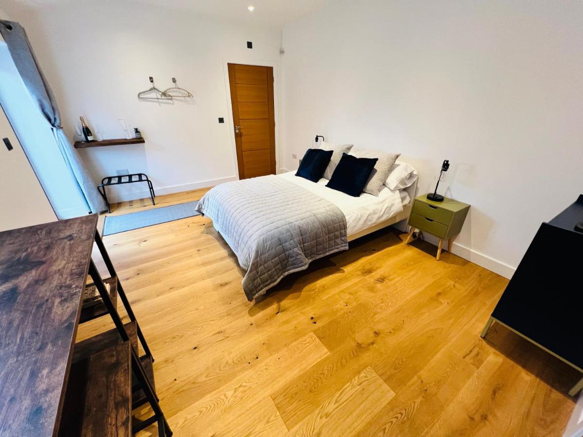 Lavender Retreat Bed & Breakfast Wrexham Dış mekan fotoğraf