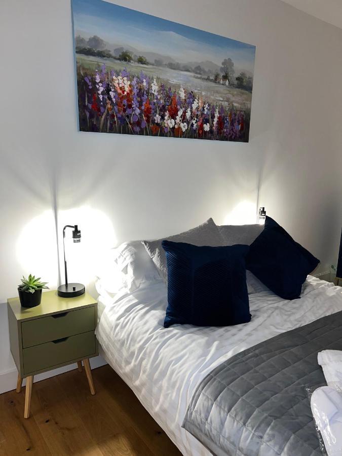 Lavender Retreat Bed & Breakfast Wrexham Dış mekan fotoğraf